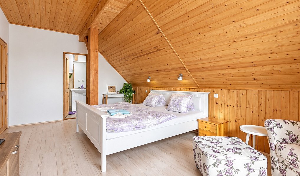 Prodej domu 200 m² s pozemkem 1 162 m², Chocnějovice – náhled fotky 4