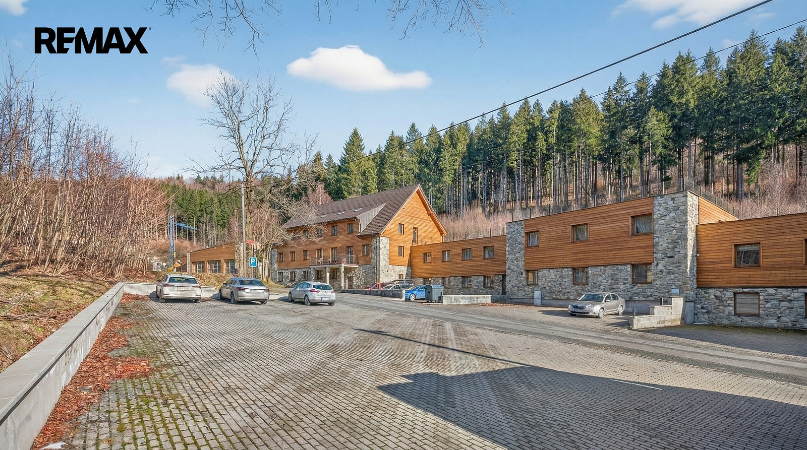Prodej ubytovacího objektu 1 978 m² — photo 2