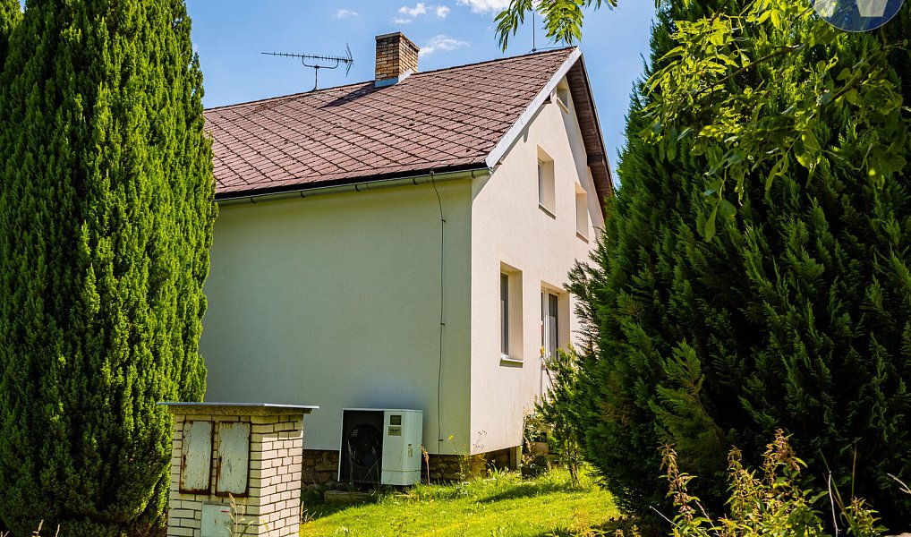 Prodej domu 139 m² s pozemkem 2 312 m², Nebahovy – náhled fotky 9