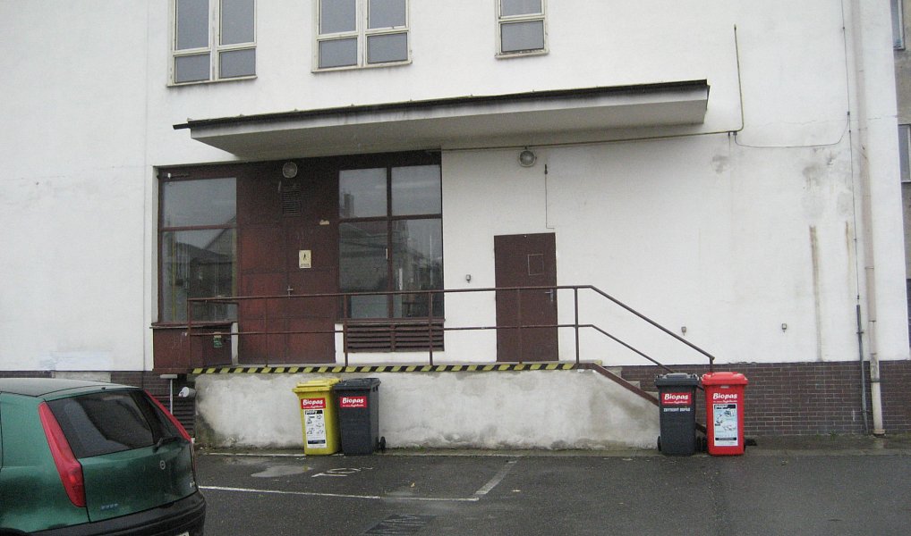 Pronájem skladovacích prostor 270 m², Holešov – náhled fotky 2