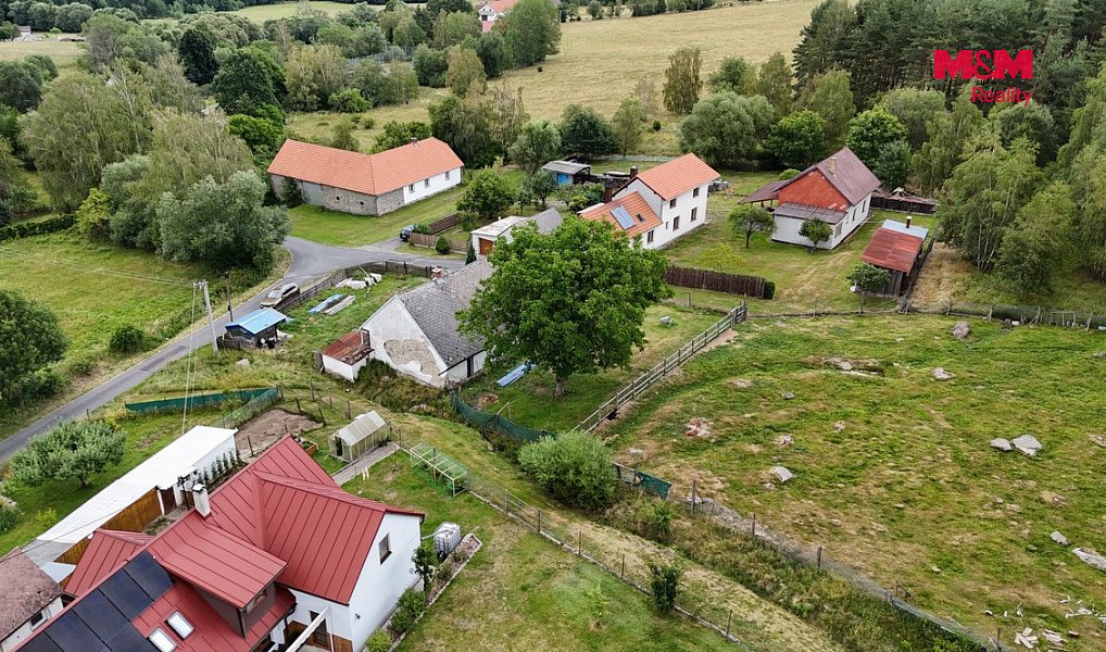 Prodej chaty/chalupy 90 m² s pozemkem 815 m², Dřešín – náhled fotky 13