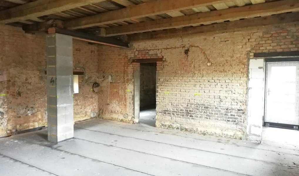 Prodej domu 135 m² s pozemkem 1 090 m², Městečko – náhled fotky 8