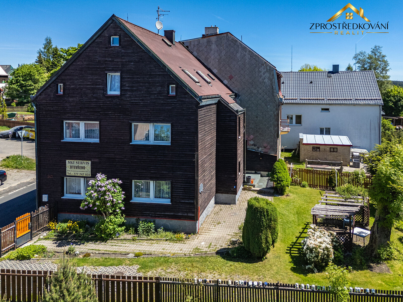 Prodej domu 250 m² s pozemkem 382 m²