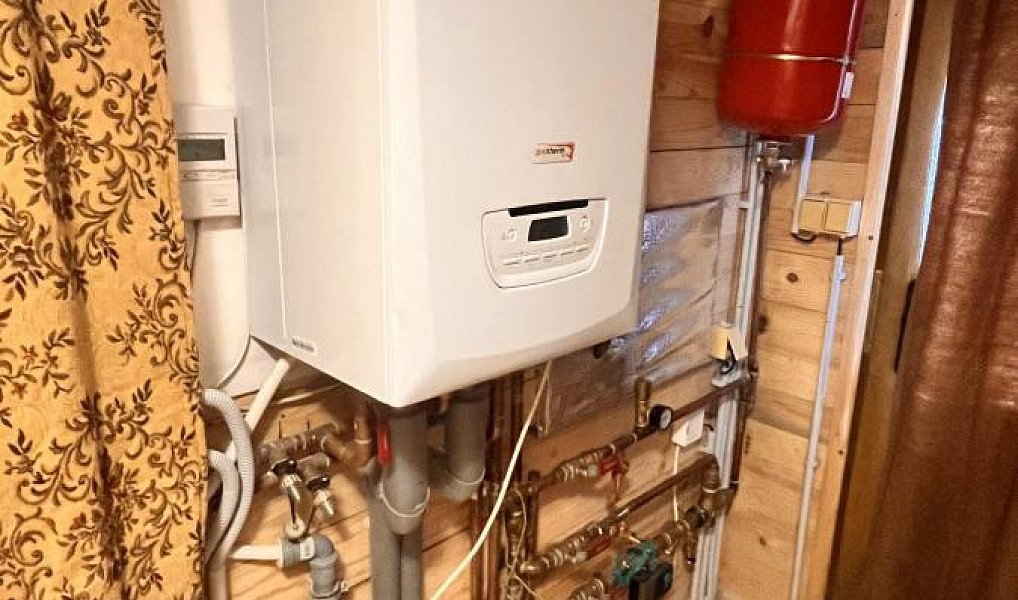 Prodej domu 190 m² s pozemkem 731 m², Šluknov – náhled fotky 15