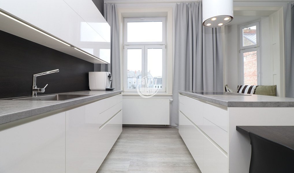 Prodej bytu 3+kk 94 m², Jihlava – náhled fotky 10