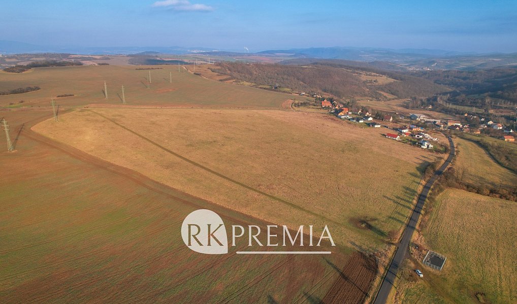 Prodej pole 99 231 m², Bžany – náhled fotky 3