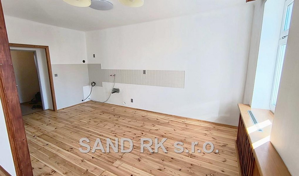 Prodej bytu 4+1 130 m², Plzeň – náhled fotky 14