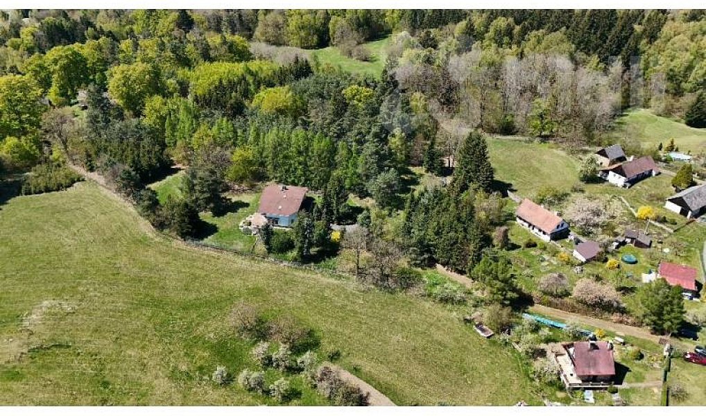 Prodej domu 250 m² s pozemkem 11 733 m², Kolinec – náhled fotky 41