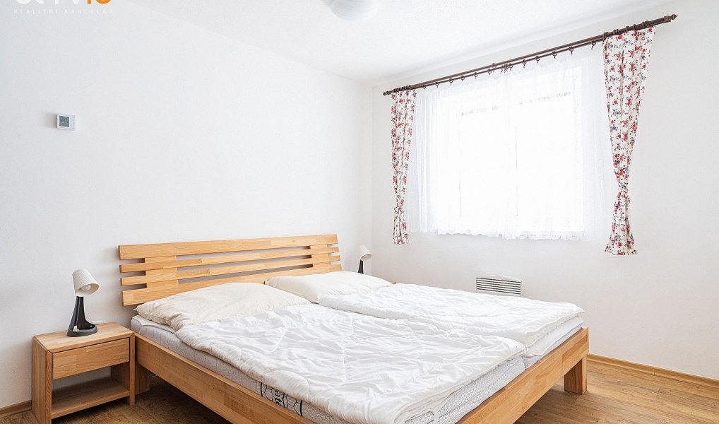 Prodej komerčního objektu (jiného typu) 110 m², Staré Město – náhled fotky 3
