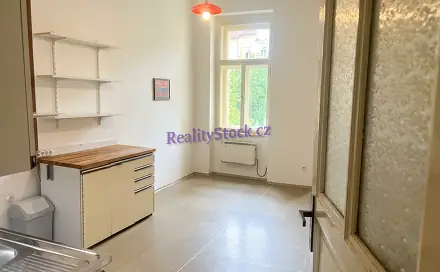 Pronájem bytu 3+kk 82 m²