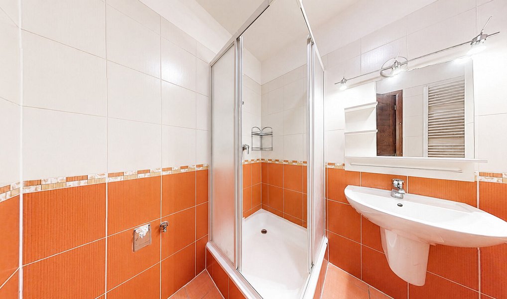 Prodej bytu 1+kk 44 m², Karlovy Vary – náhled fotky 11