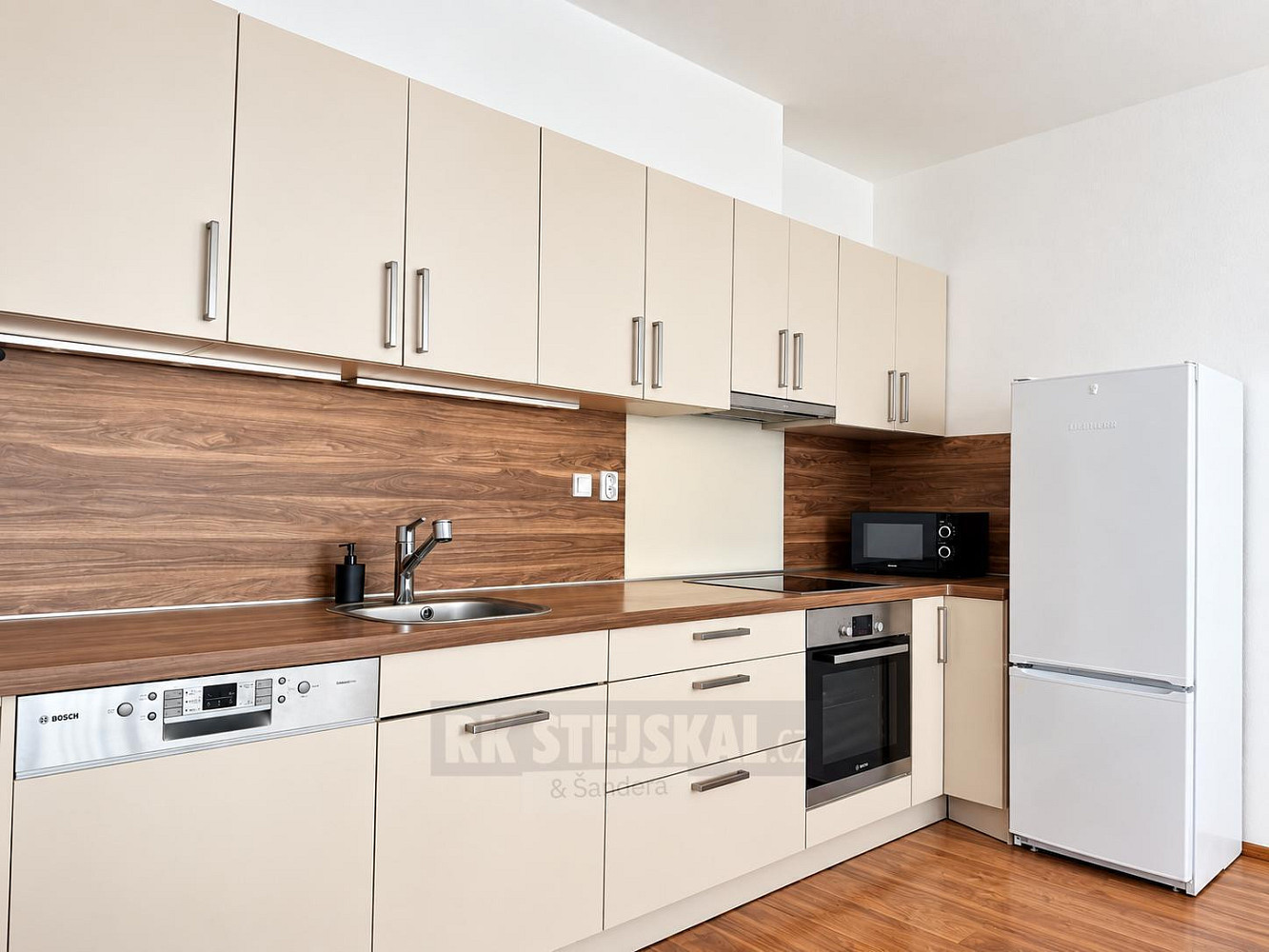 Pronájem bytu 2+kk 58 m²