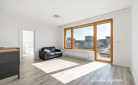 Pronájem bytu 2+kk 58 m², Modrého, Praha 9 - Hloubětín