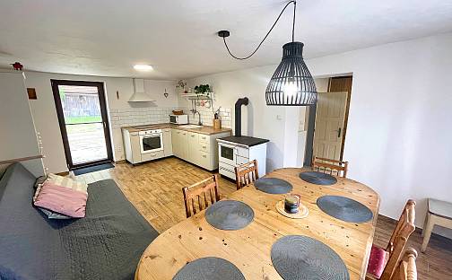 Prodej domu 130 m² s pozemkem 675 m², Bukovany, okres Příbram