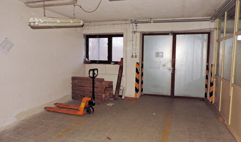 Prodej výrobních prostor 1 150 m², Nová Říše – náhled fotky 10