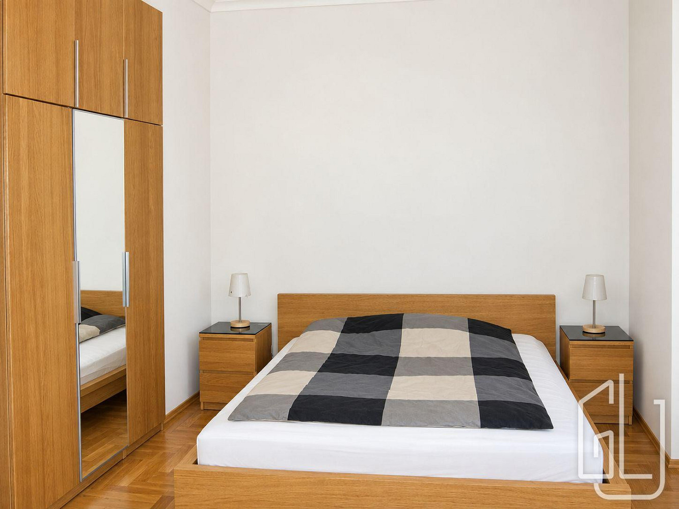 Pronájem bytu 2+kk 62 m² – fotografie 3
