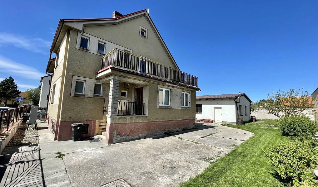 Prodej domu 228 m² s pozemkem 800 m², Tuřice – náhled fotky 24