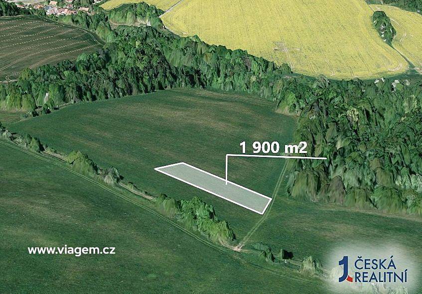 Prodej pole 1 900 m² – fotografie 2