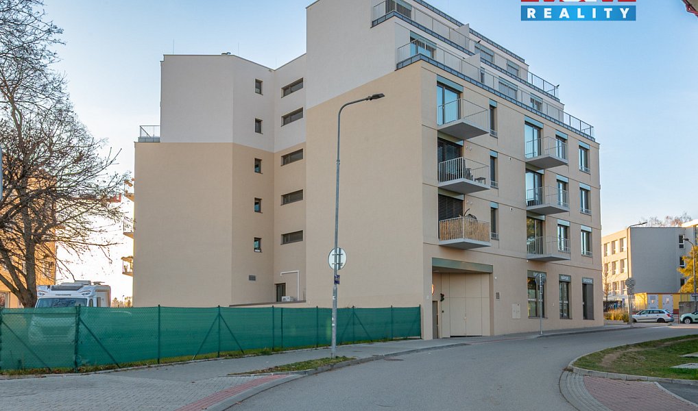 Prodej bytu 3+kk 83 m², Benešov – náhled fotky 11