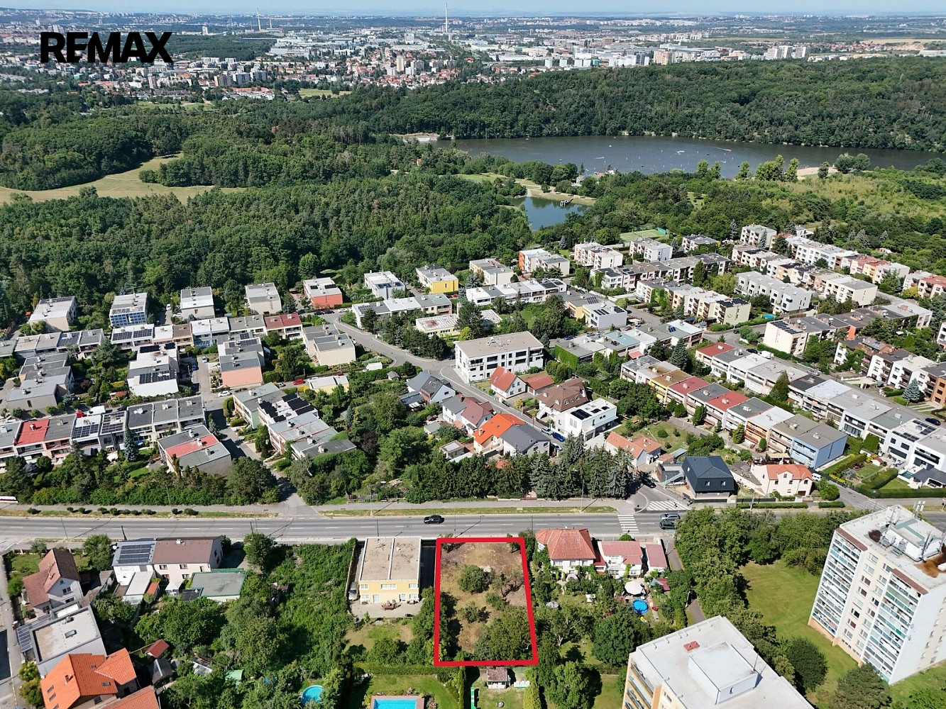 Prodej stavebního pozemku 815 m² – fotografie 5