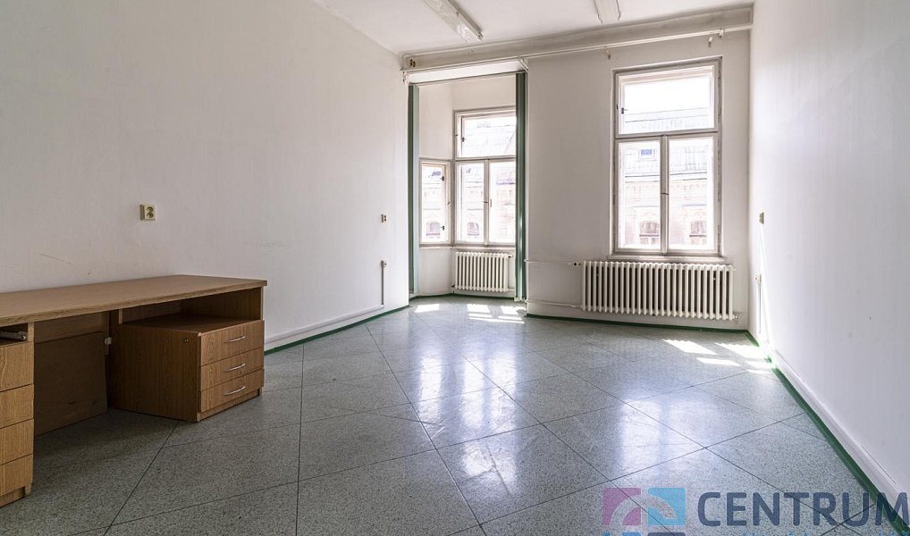 Prodej domu 1 578 m² s pozemkem 6 942 m², Jablonec nad Nisou – náhled fotky 21