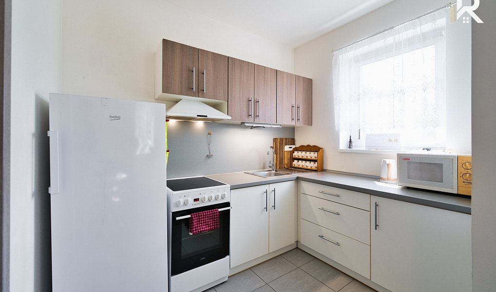 Prodej ubytovacího objektu 617 m², Drnholec – náhled fotky 33