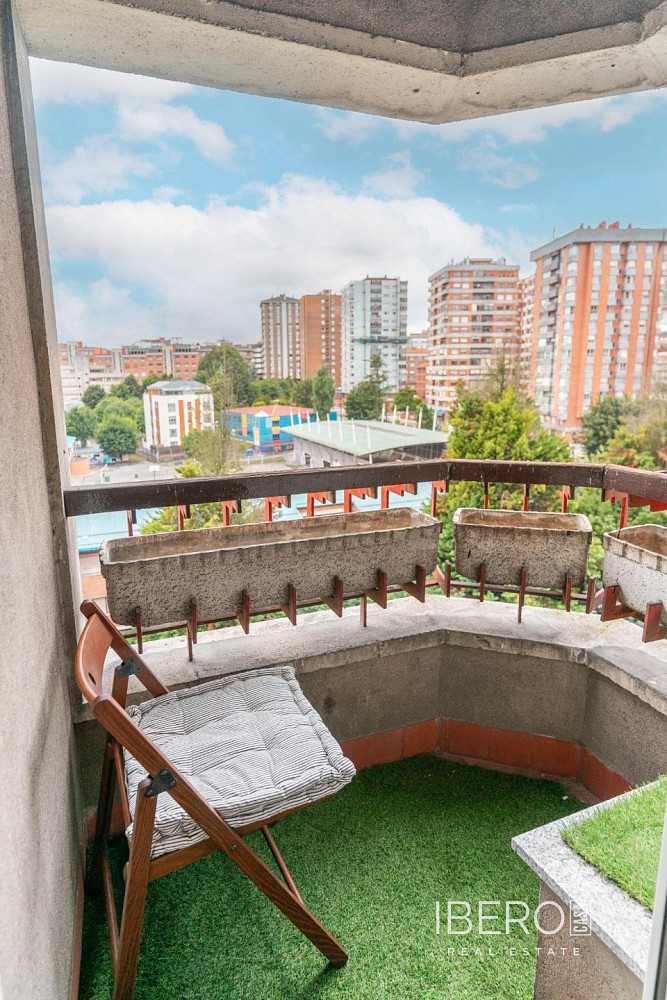 Byt 5+kk Oviedo, Asturias, Spain