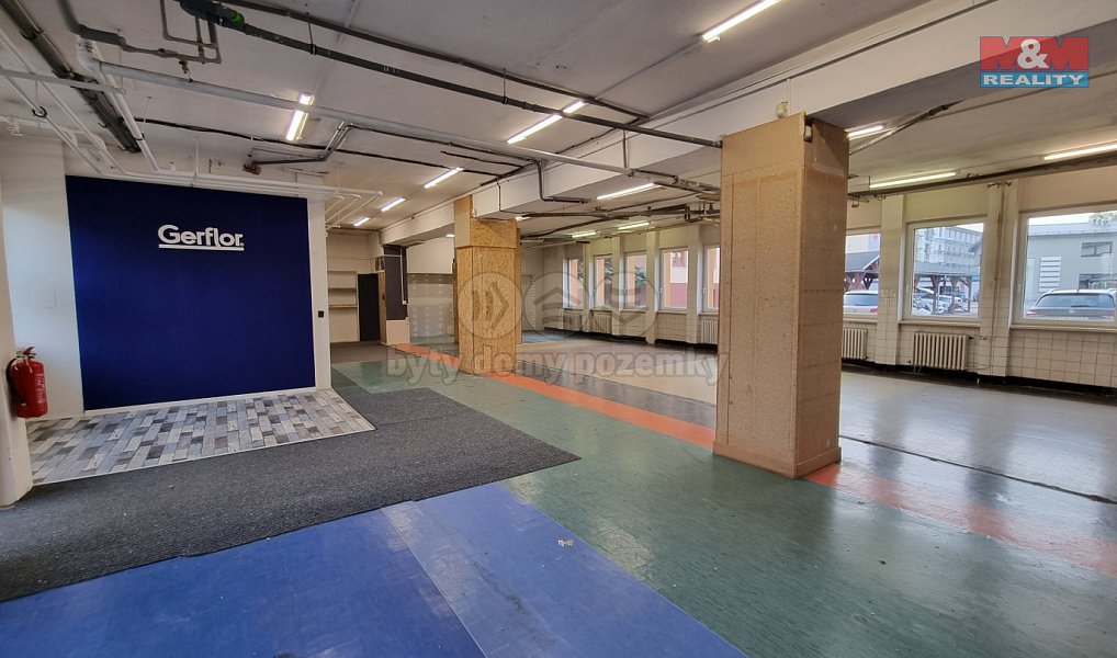 Pronájem obchodních prostor 203 m², Český Těšín – náhled fotky 2
