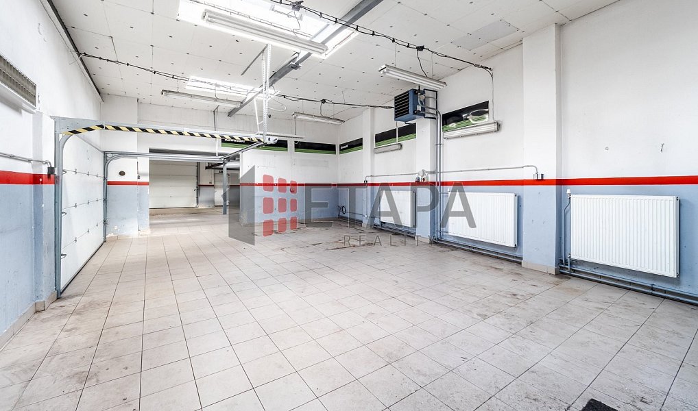 Prodej obchodních prostor 902 m², České Budějovice – náhled fotky 13
