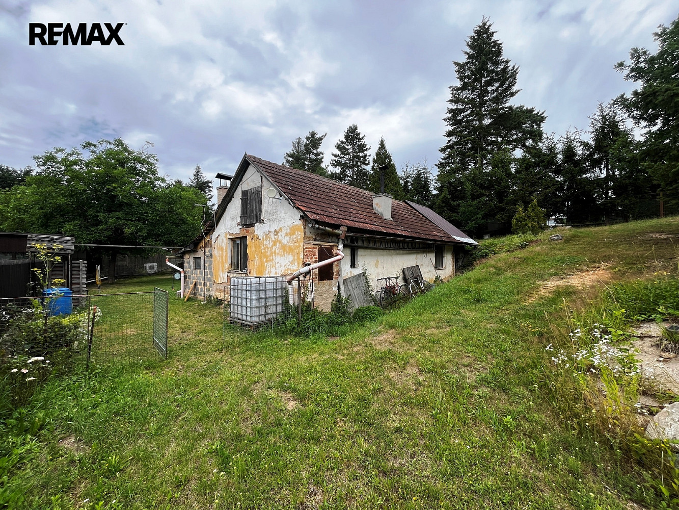 Prodej domu 60 m² s pozemkem 1 951 m²