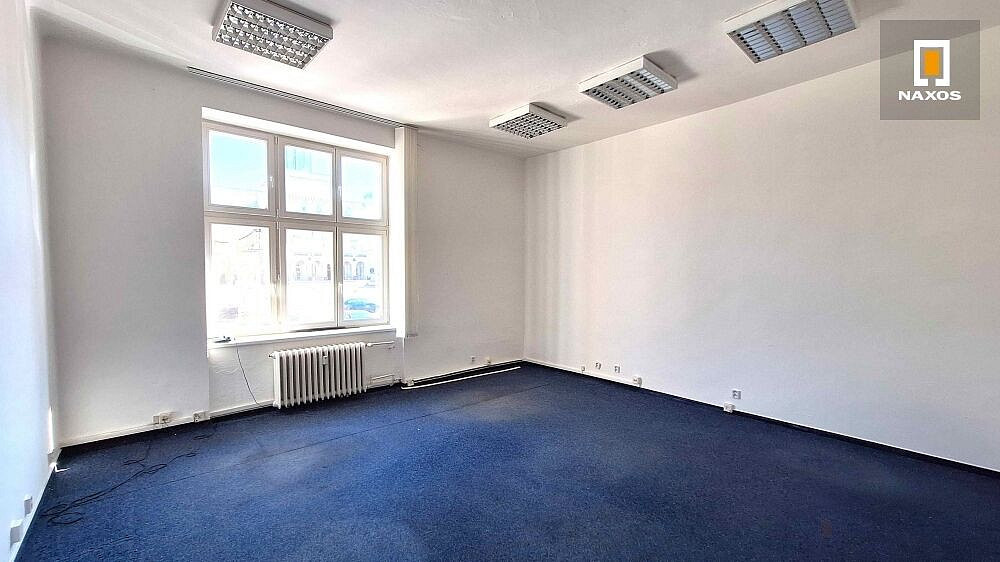 Pronájem kanceláře 164 m²