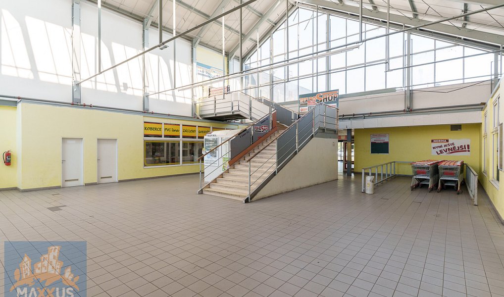 Prodej obchodních prostor 2 862 m², Žatec – náhled fotky 4