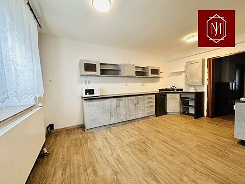 Pronájem bytu 3+1 98 m² — photo 3