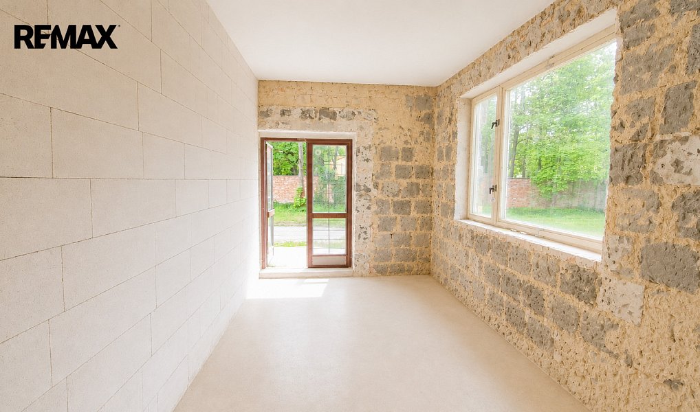 Prodej domu 154 m² s pozemkem 154 m², Vroutek – náhled fotky 12