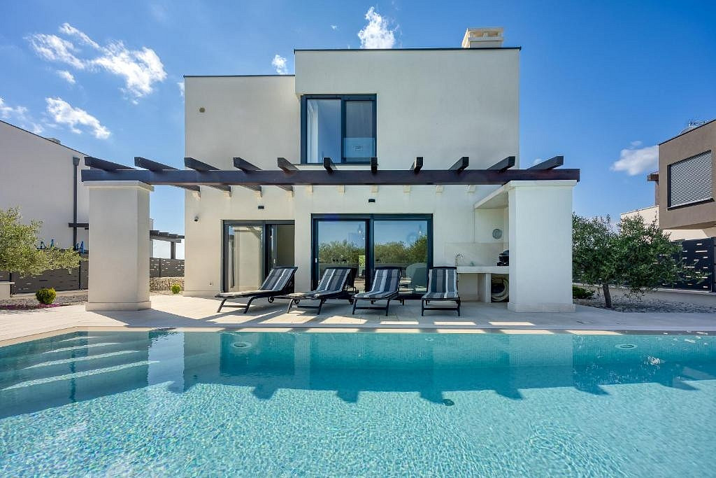 Prodej domu 150 m² s pozemkem 150 m²