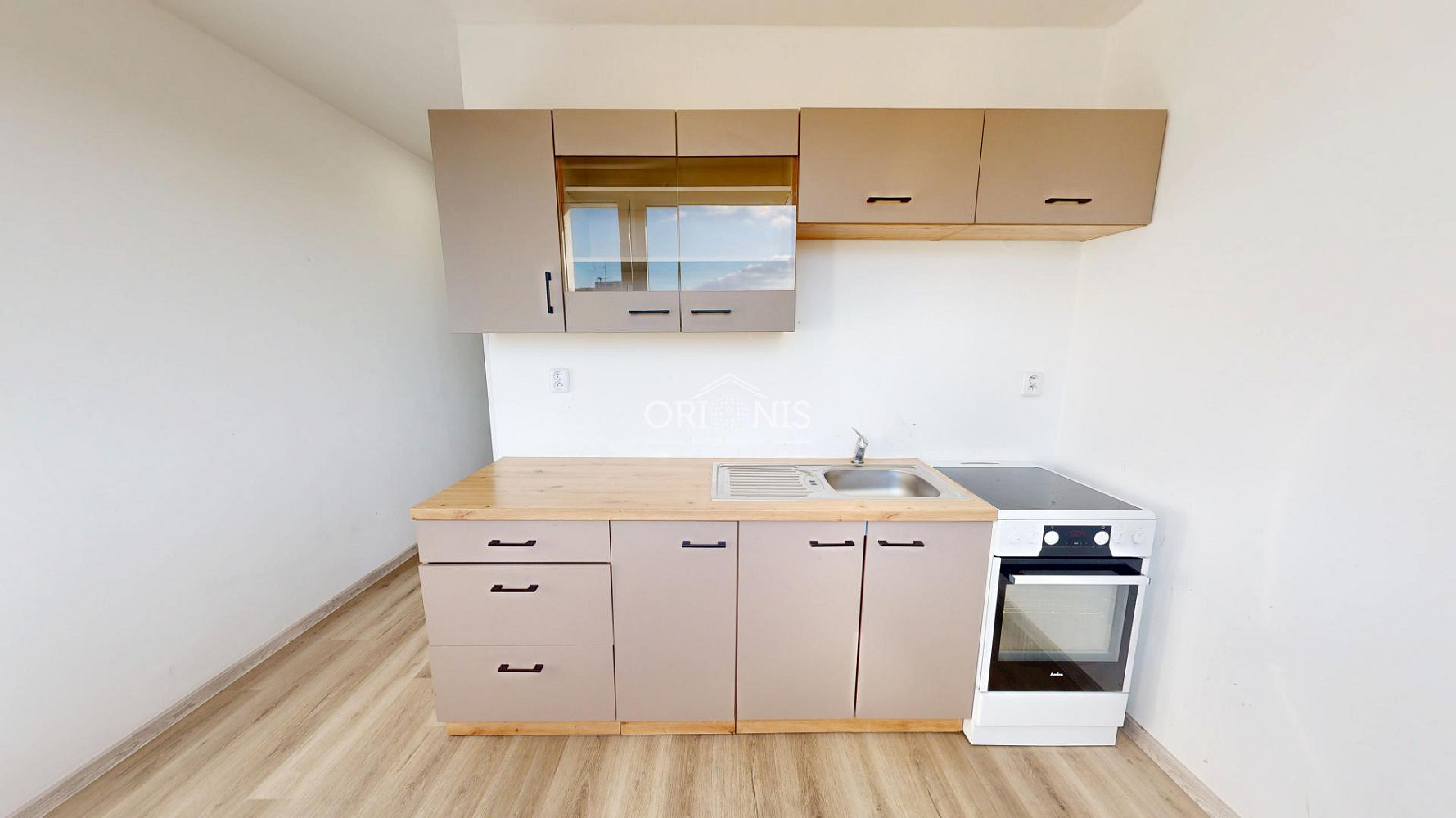 Pronájem bytu 2+kk 42 m² – fotografie 2