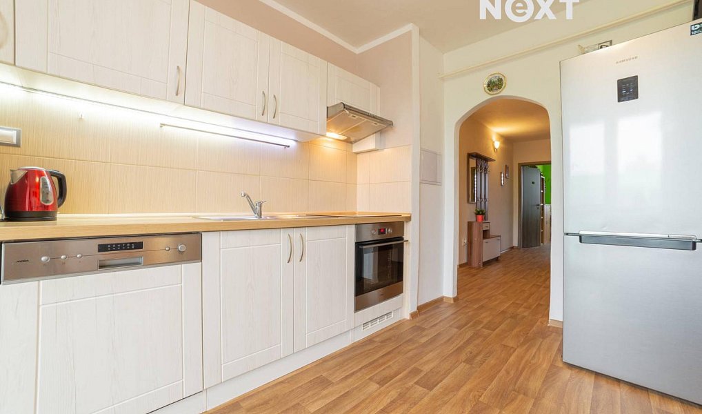 Prodej bytu 3+1 76 m², Třeboň – náhled fotky 2