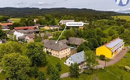 Prodej domu 500 m² s pozemkem 1 899 m², Horní Planá - Pernek, okres Český Krumlov
