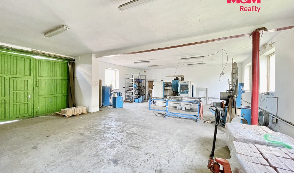 Prodej zemědělského objektu 1 050 m², Koclířov – náhled fotky 6