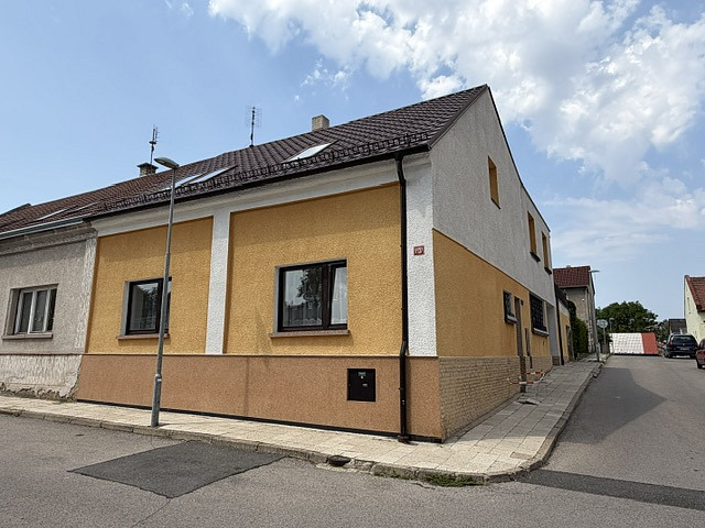 Prodej domu 170 m² s pozemkem 522 m²