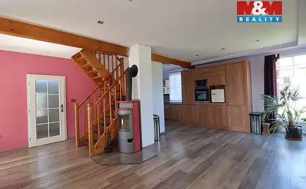 Prodej domu 165 m² s pozemkem 1 628 m², Luční, Mariánské Radčice, okres Most