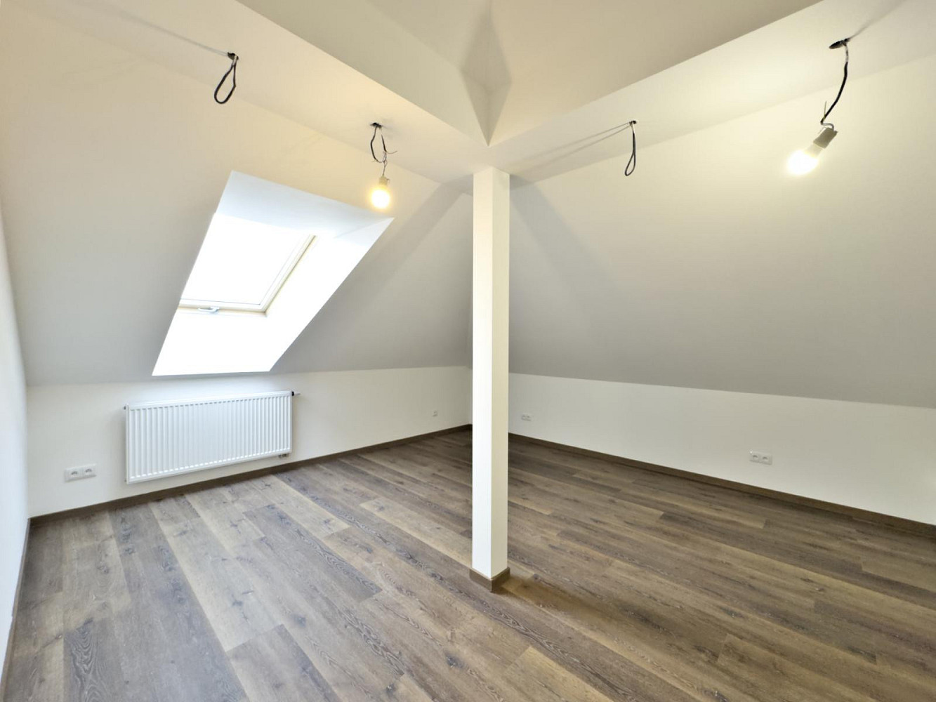Pronájem bytu 3+kk 103 m² – fotografie 5