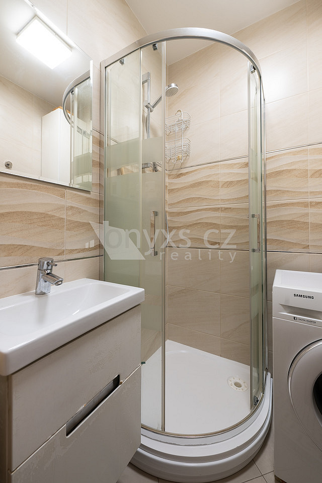 Prodej bytu 2+1 58 m² — photo 4