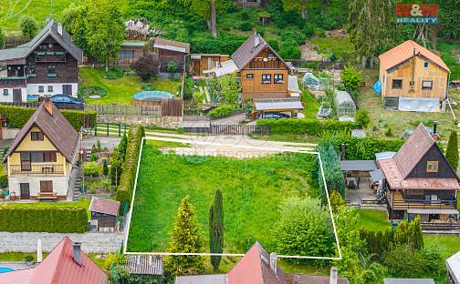 Prodej stavebního pozemku 388 m², Benešov - Dlouhé Pole