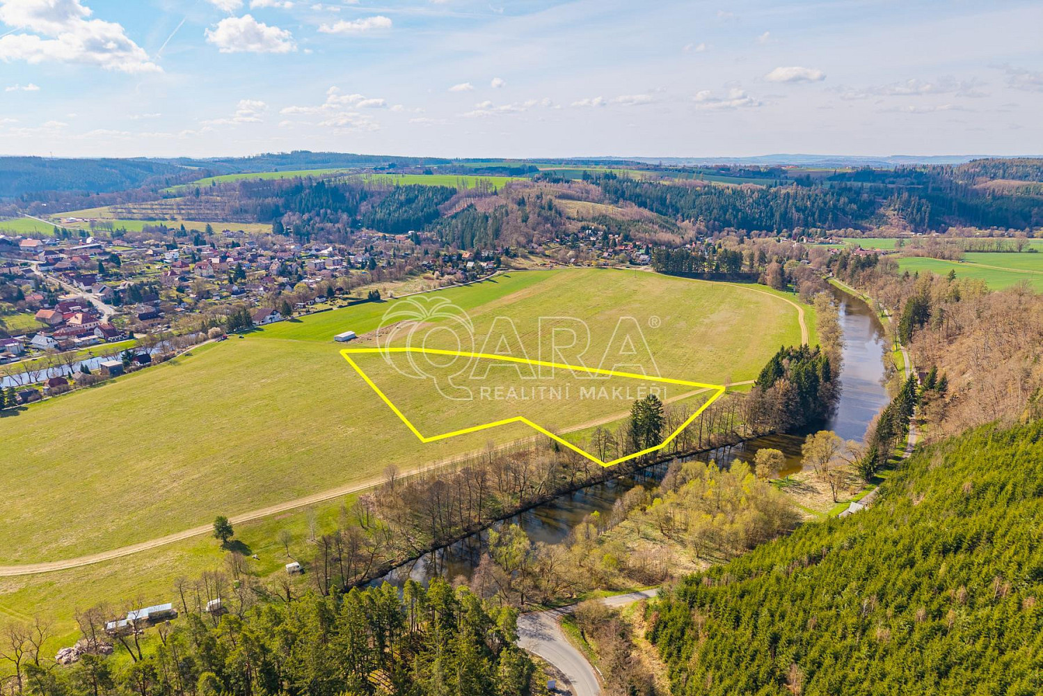 Prodej pole 20 369 m²