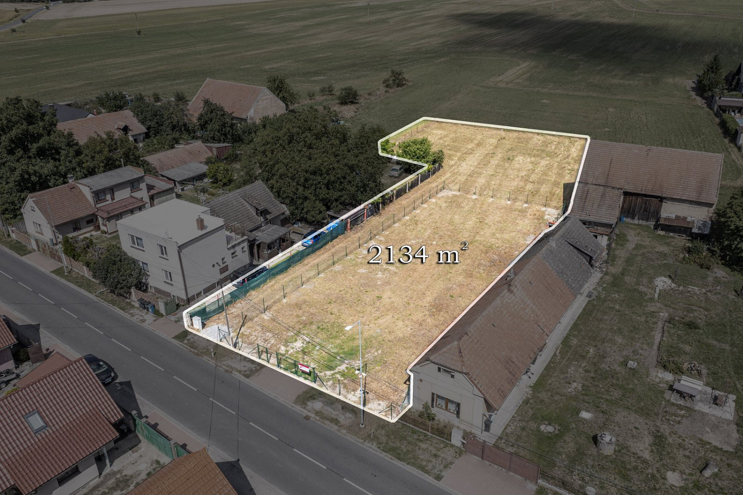 Prodej stavebního pozemku 2 134 m² – fotografie 2