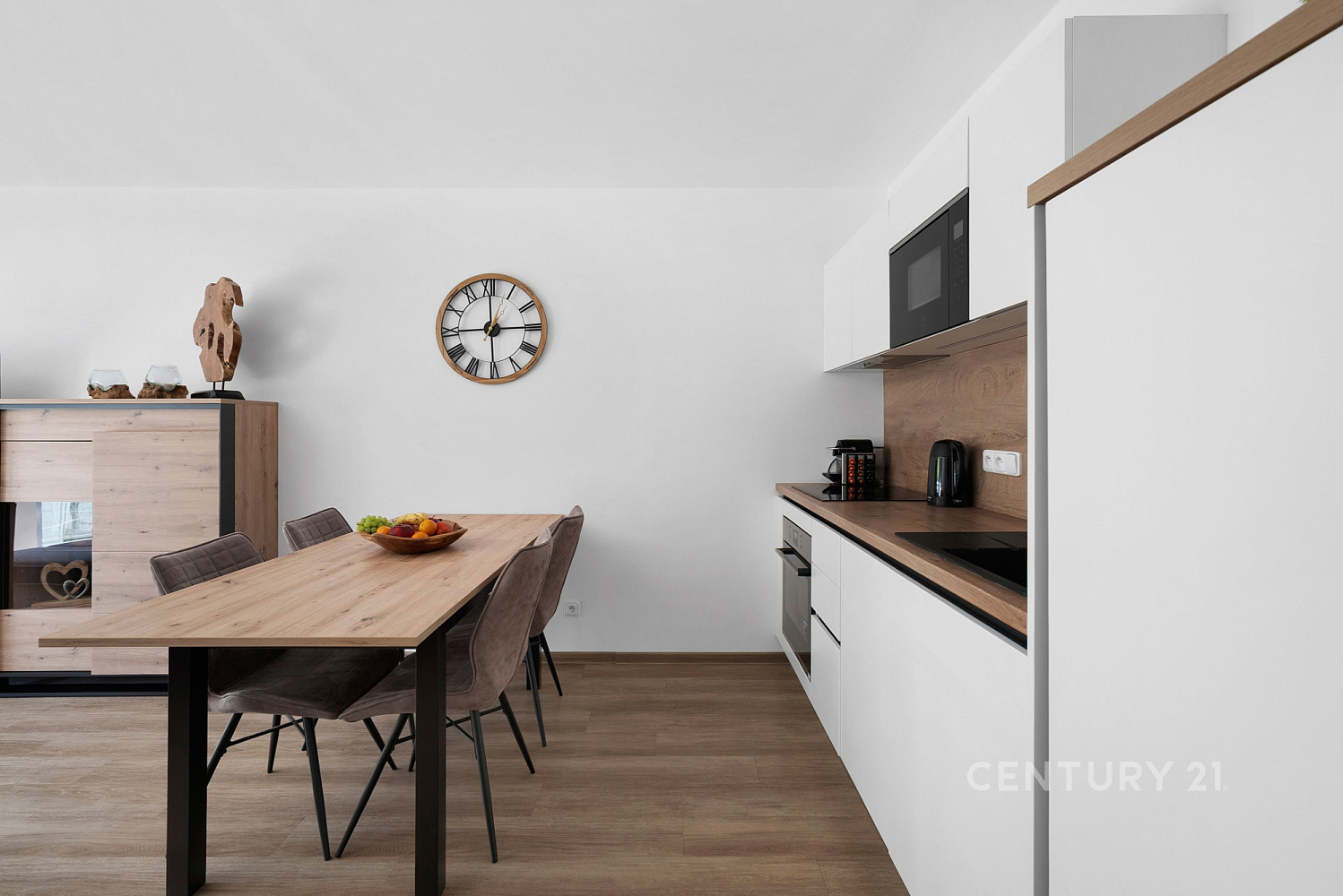 Prodej bytu 2+kk 65 m² – fotografie 2