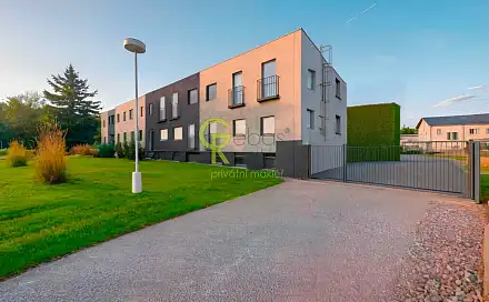 Prodej bytu 2+kk 49 m², Skorkov - Otradovice, okres Mladá Boleslav