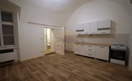 Pronájem bytu 3+1 79 m², Jaroměř - Josefov, okres Náchod