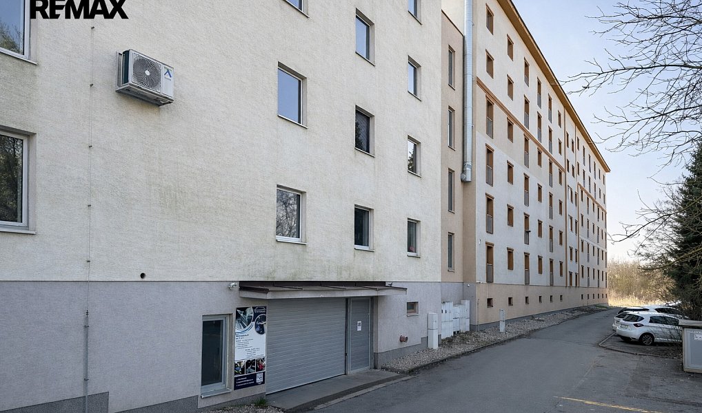 Pronájem garážového stání 20,5 m2, Plzeň Bory, Plzeň – náhled fotky 6